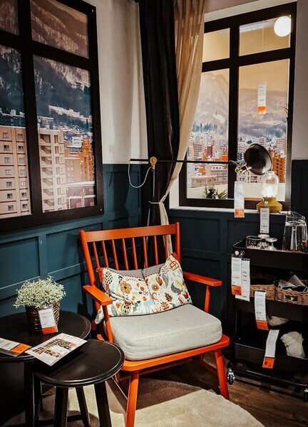 How to Create a Cozy and Inviting Reading Nook at Home